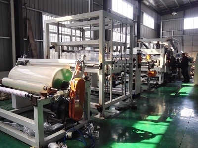 acheter Ligne d'extrusion de film de TPU transparent/coloré pour tissu automobile à vis unique 500 kg/h online manufacture