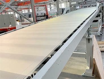 acheter GPPS diffuse ligne d'extrusion de feuille GPPS Plaque transparente de fabrication de machine Longue durée de vie Haute sortie online manufacture