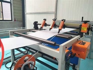 acheter Ligne d'extrusion de feuilles de PMMA de 600 à 1220 mm de largeur 0,5 à 5 mm d'épaisseur et 88% de transmission lumineuse pour la production de feuilles acryliques de haute transparence online manufacture