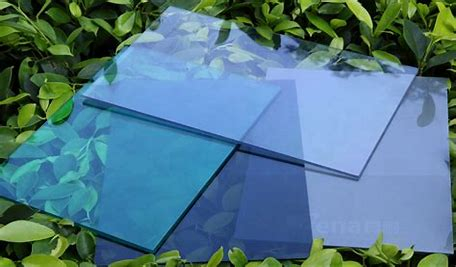 acheter PC Sheet Extrusion Line with High Anti-Impact Performance Customizable Design and Advanced Extrusion Technology online manufacture