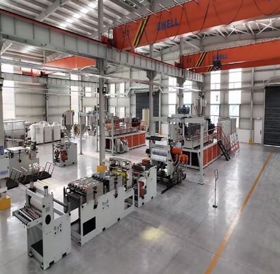 acheter High Capacity Energy Saving Twin Screw Extruder with Degassing System for PET Plastic Sheet Production Line online manufacture