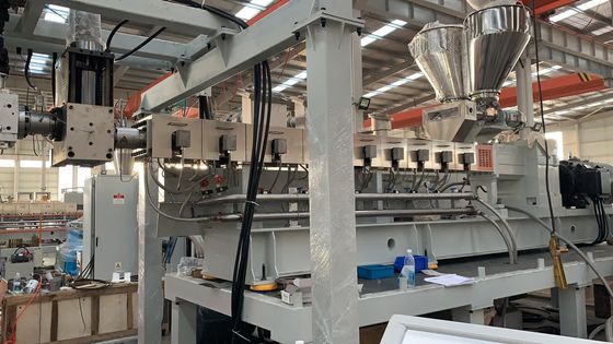 acheter Chaîne de production de feuille de boursouflure d'ANIMAL FAMILIER de machine d'extrusion de feuille d'APET Thermoform online manufacture