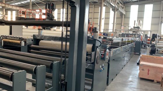 acheter Ligne d'extrusion de plaques de boîtier en PP PE ABS PVDF 300 à 600 kg/h online manufacture